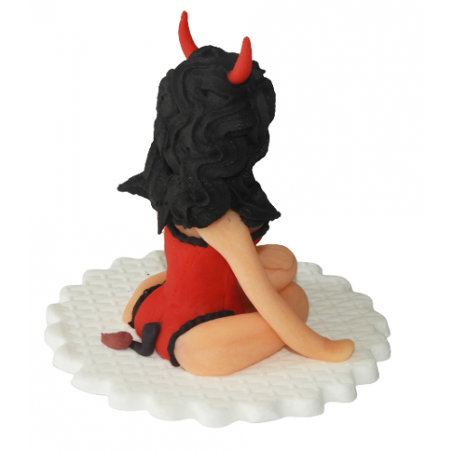 Figurka na tort kobieta diablica kawalerski 18 lat